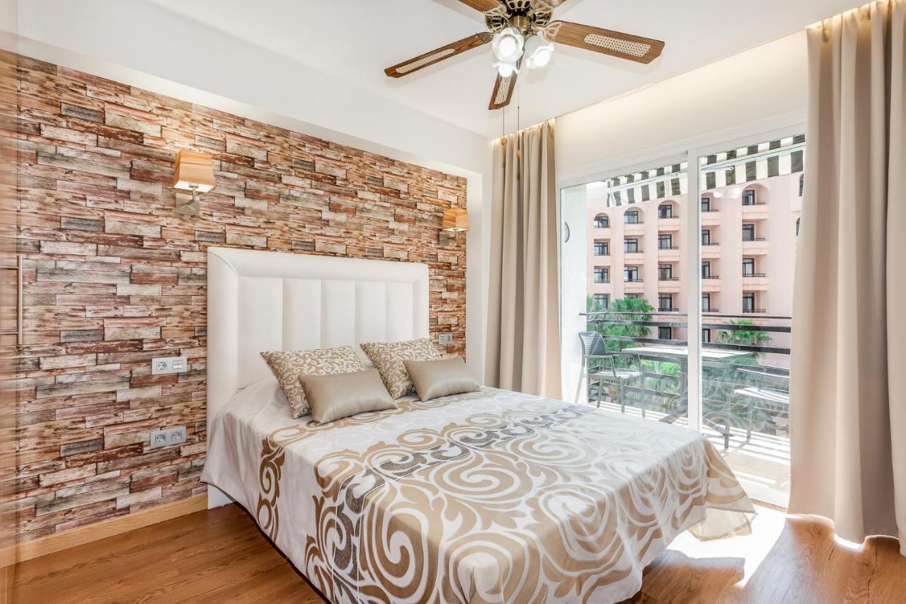 New 1 Bedroom Apartement On The Sea In Marbella. 外观 照片